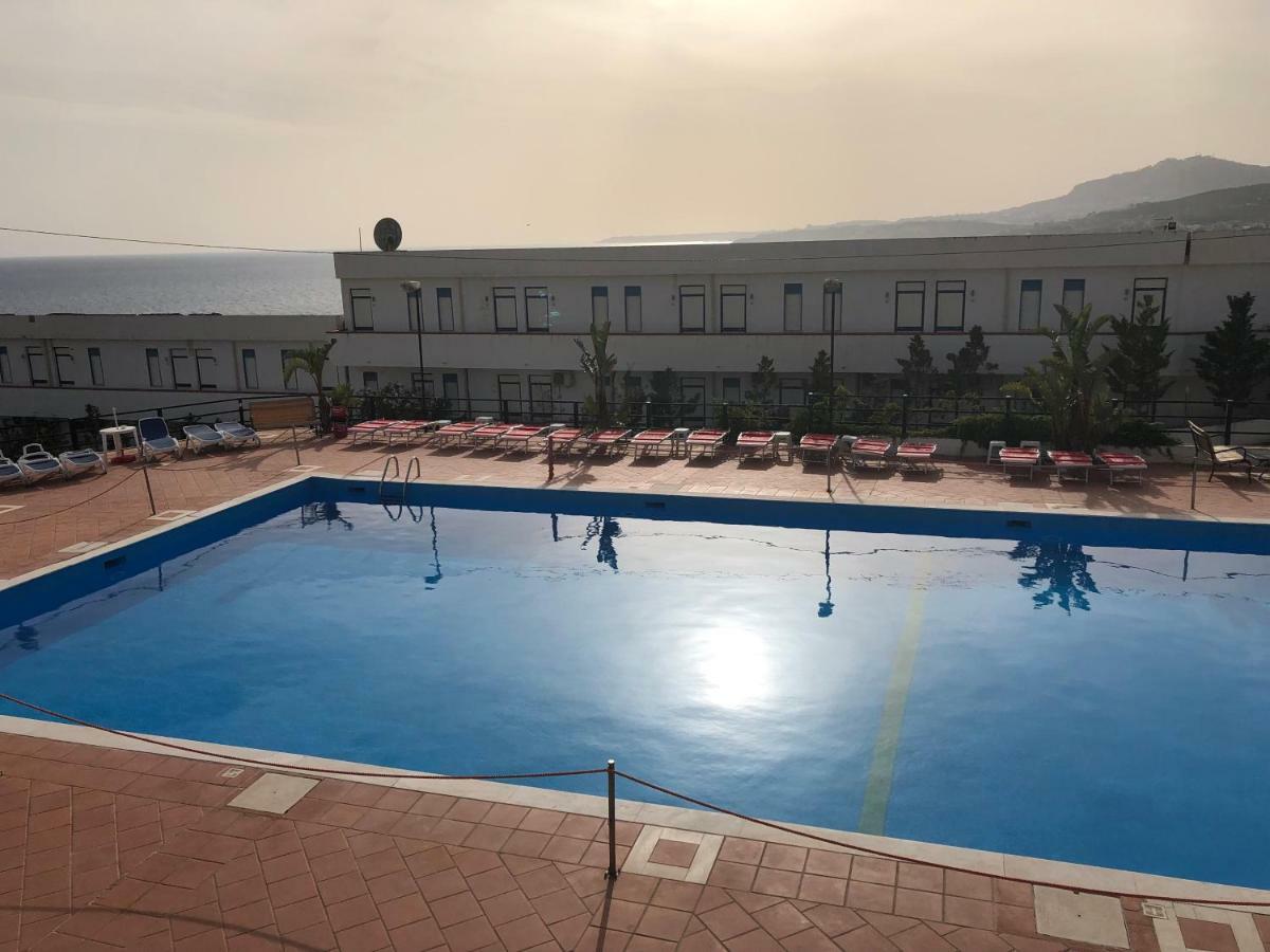 Aparthotel Costa Makauda 2*